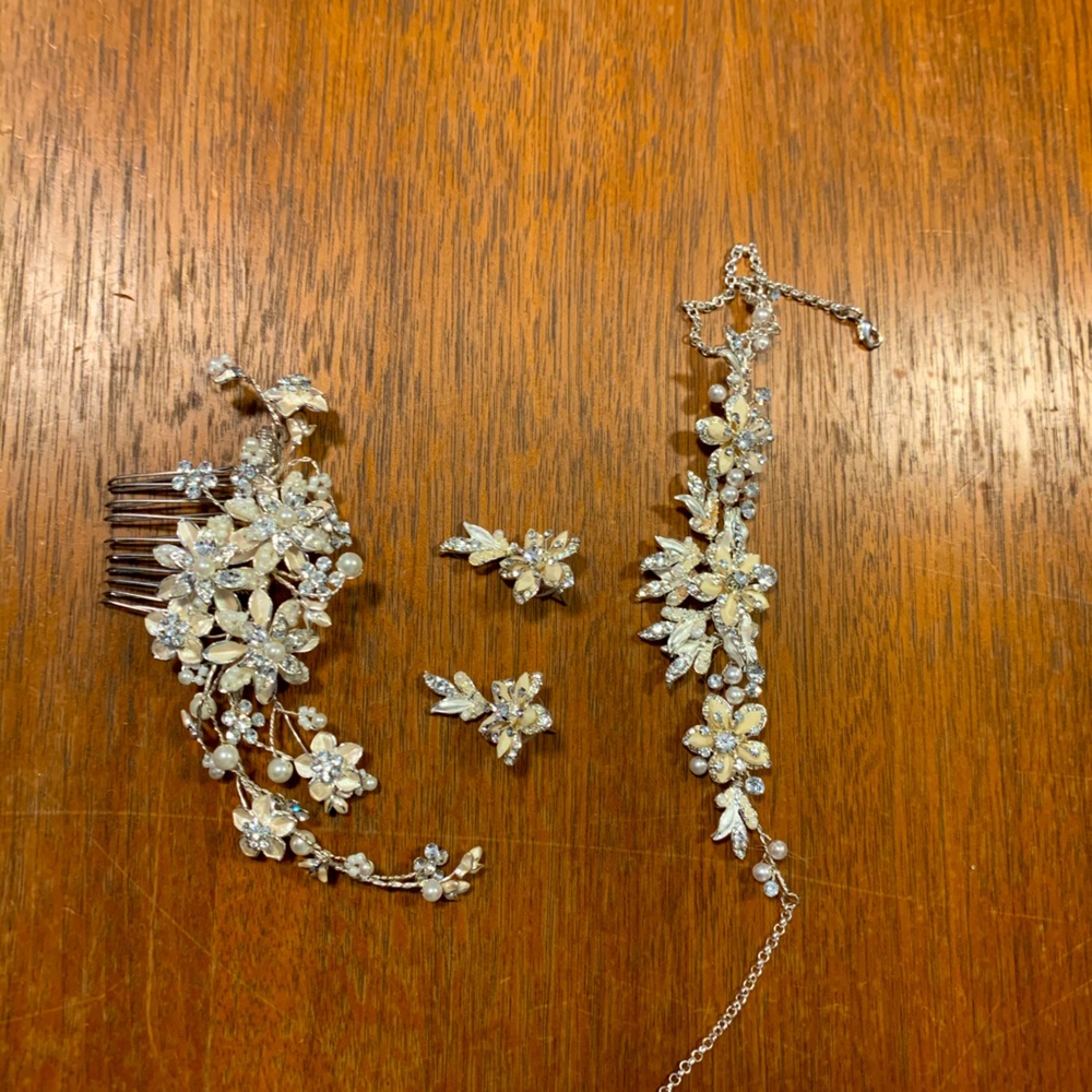 Vintage replica Wedding Set